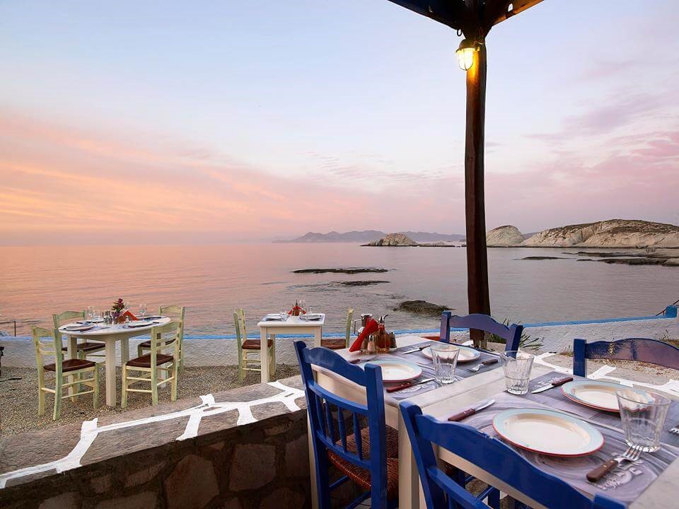 Medusa restaurant in Milos Greek island recommendation