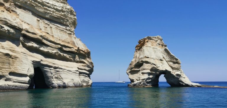 A La Mer - Kleftiko caves in Milos Greece with milosboatrentals.gr